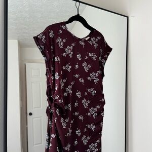 Women’s Short Sleeve Ruched Midi Shift Dress - A New Day Burgundy Floral